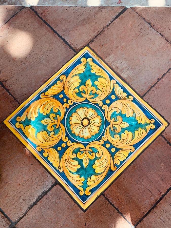 Villa Le Gemelle Dell'Alcantara 莫塔卡玛斯特拉 外观 照片