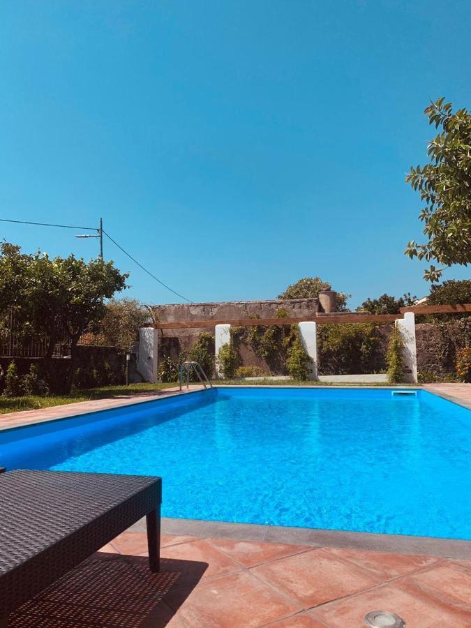 Villa Le Gemelle Dell'Alcantara 莫塔卡玛斯特拉 外观 照片